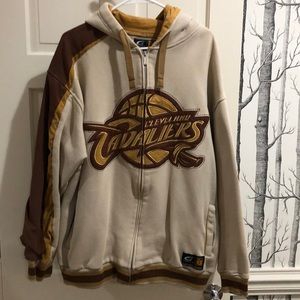 RARE G-III sports by Carl Banks Cleveland Cavaliers tan hoodie from early 2000s.
